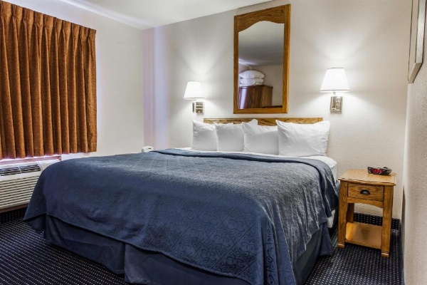 Quality Inn & Suites Goldendale image 24