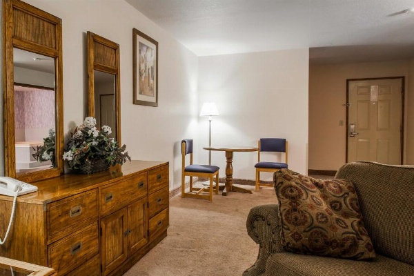 Quality Inn & Suites Goldendale image 25