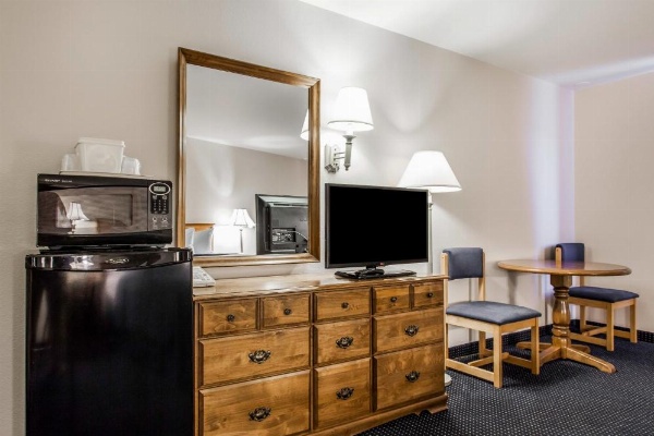 Quality Inn & Suites Goldendale image 28